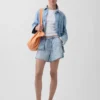 Shorts en denim ultra-doux à taille basse, 3,5”
