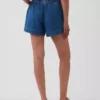 Shorts en denim ultra-doux à taille mi-haute