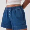 Shorts en denim ultra-doux à taille mi-haute