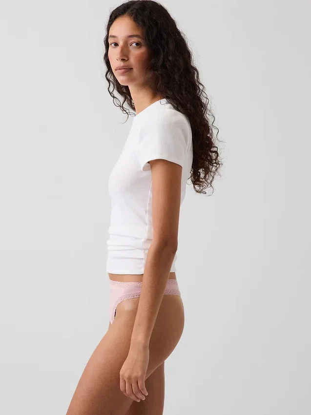 String en coton stretch bio ultra-doux avec bordure en dentelle