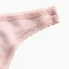 String en coton stretch bio ultra-doux avec bordure en dentelle