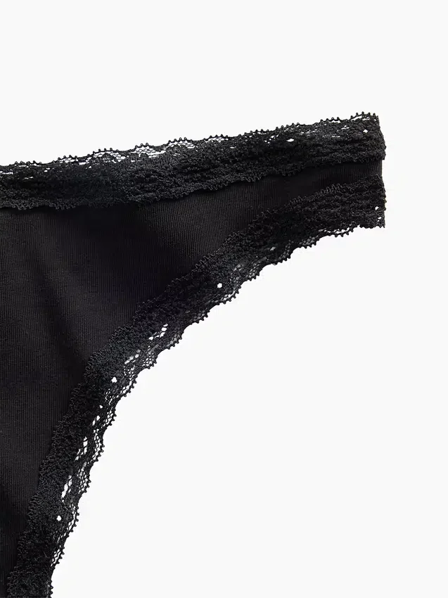 String en coton stretch bio ultra-doux avec bordure en dentelle