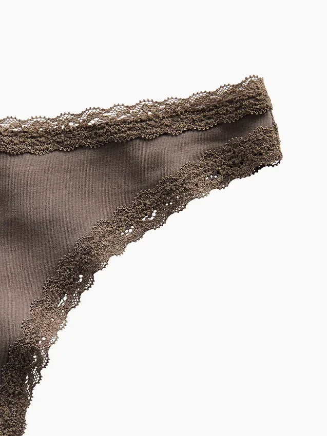 String en coton stretch bio ultra-doux avec bordure en dentelle
