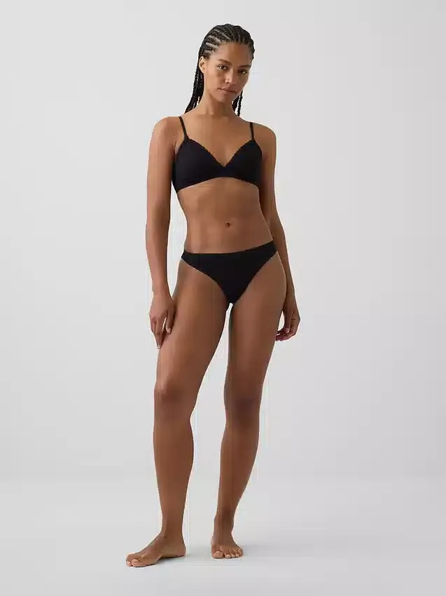 String en coton stretch bio ultra-doux avec bordure en dentelle