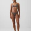 String en coton stretch bio ultra-doux avec bordure en dentelle