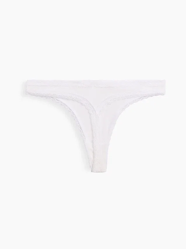 String en coton stretch bio ultra-doux avec bordure en dentelle