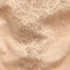 String en dentelle