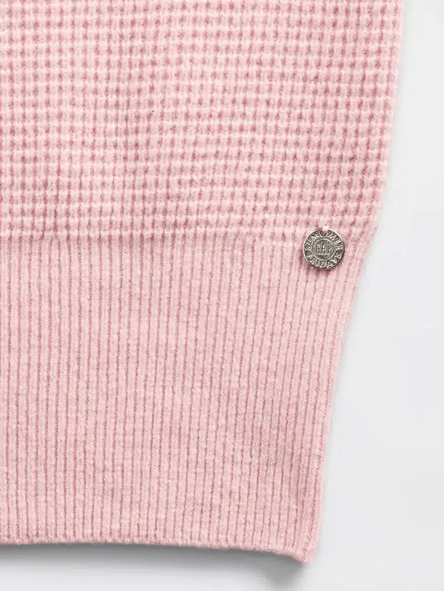 Sweat à capuche court GAP × Summer Fridays en tissu gaufré CashSoft