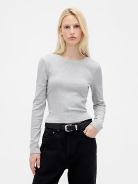 T-shirt court moderne