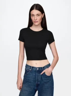T-shirt court moderne