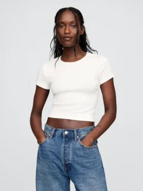 T-shirt court moderne