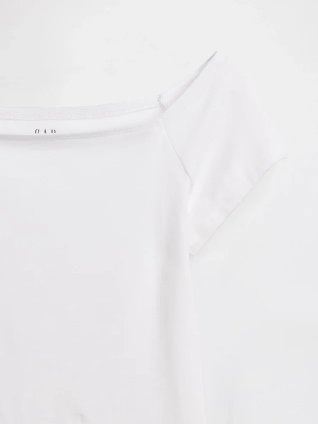 T-shirt court à épaules dénudées en jersey à mailles serrées