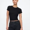T-shirt à côtes moderne
