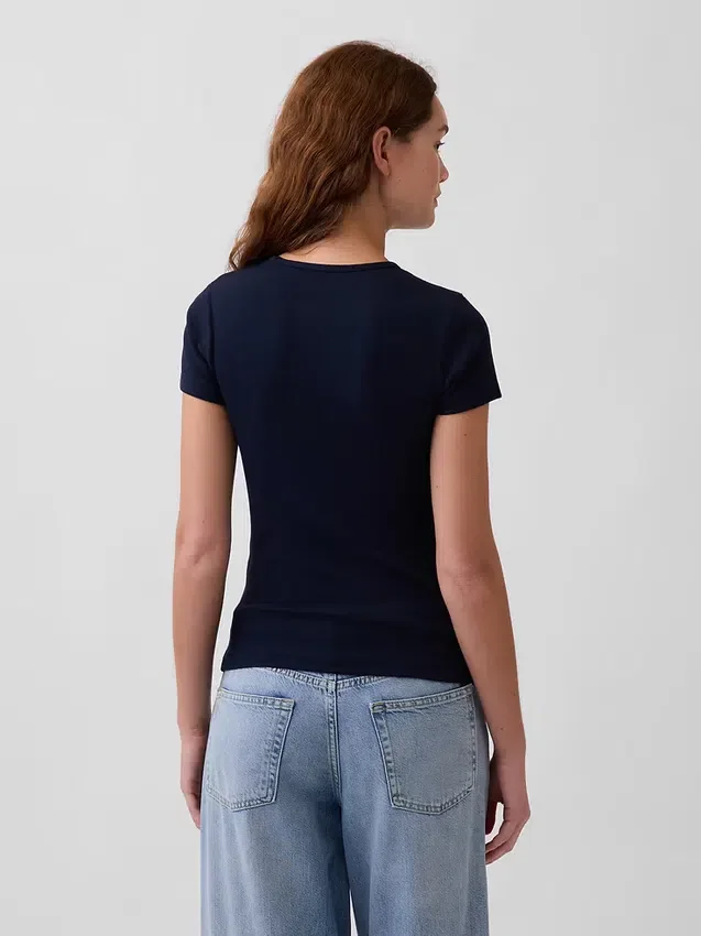 T-shirt à côtes moderne