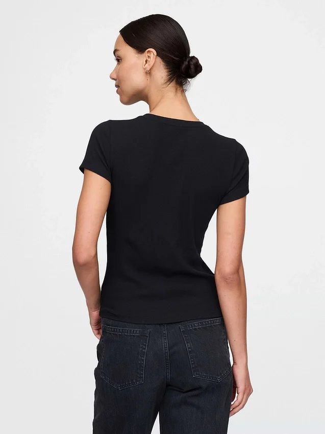 T-shirt à côtes moderne