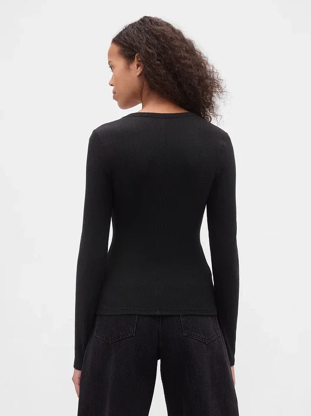 T-shirt à côtes moderne
