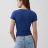 T-shirt à côtes moderne