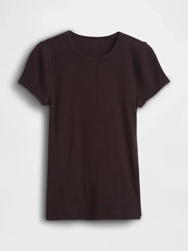 T-shirt à côtes moderne