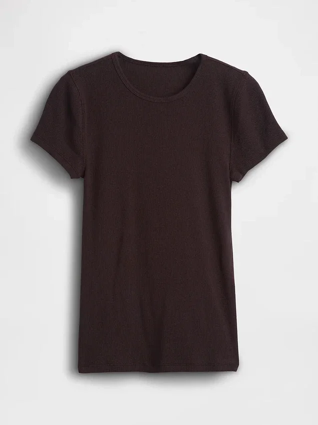 T-shirt à côtes moderne