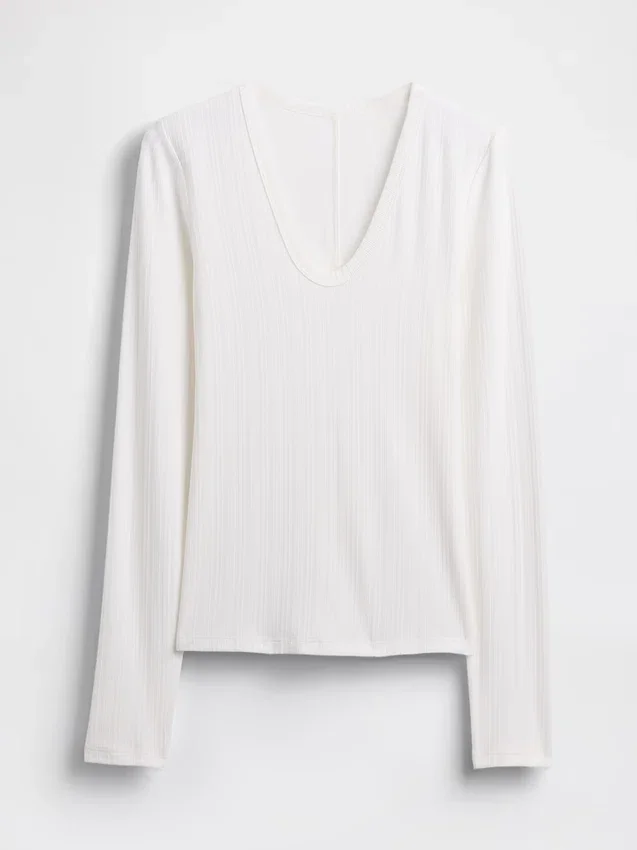 T-shirt à côtes moderne