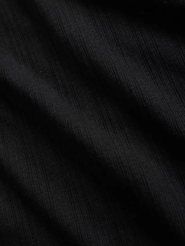 T-shirt à côtes moderne