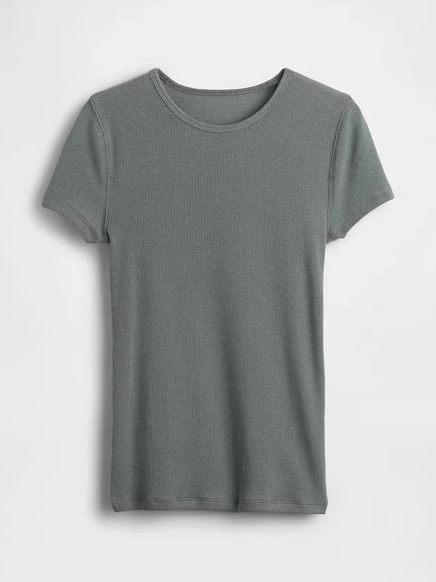T-shirt à côtes moderne
