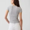 T-shirt à côtes moderne