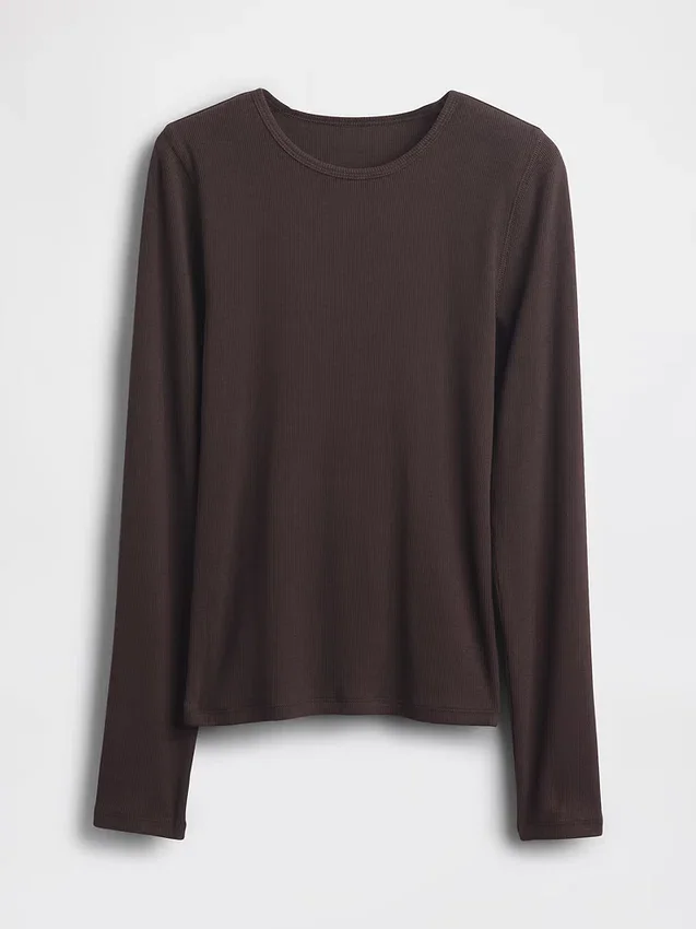 T-shirt à côtes moderne
