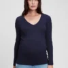 T-shirt de maternité moderne à col en V