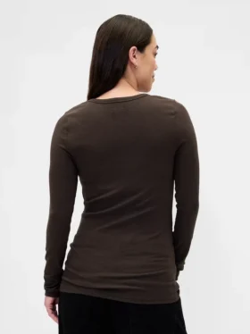T-shirt de maternité moderne à col rond