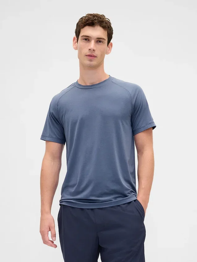 T-shirt de performance Hill City