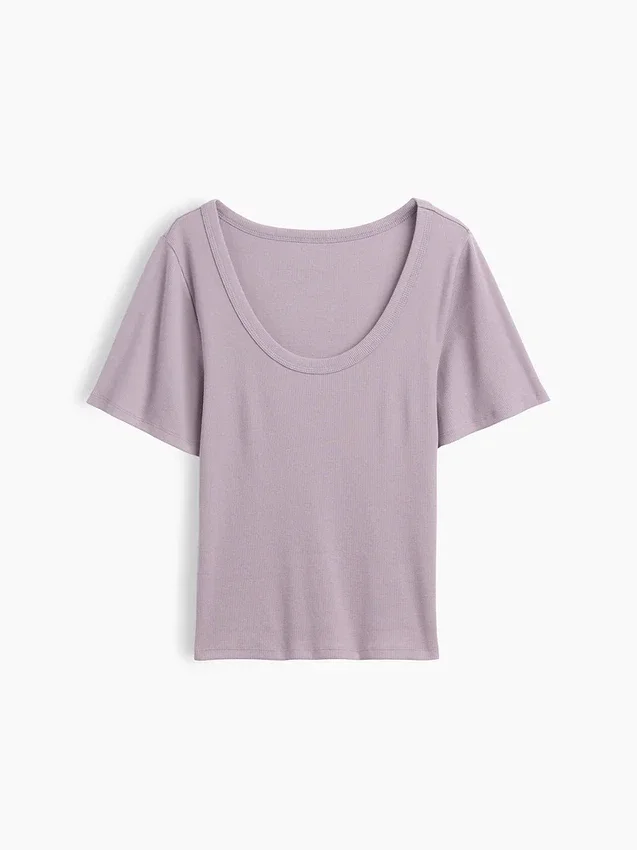 T-shirt à encolure dégagée et côtes