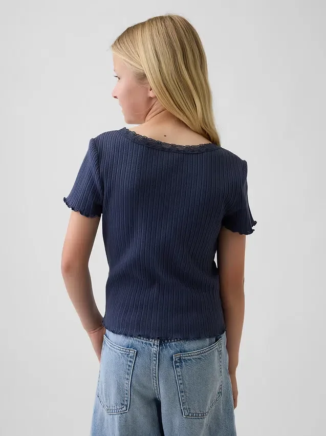 T-shirt enfant en maille pointelle côtelée à boutons sur le devant