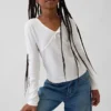 T-shirt enfant à nœud croisé sur le devant