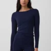 T-shirt GapFit lisse à col bateau
