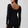T-shirt GapFit lisse à col bateau