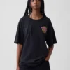 T-shirt graphique Tlc à la coupe décontractée