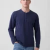 T-shirt Henley décontracté