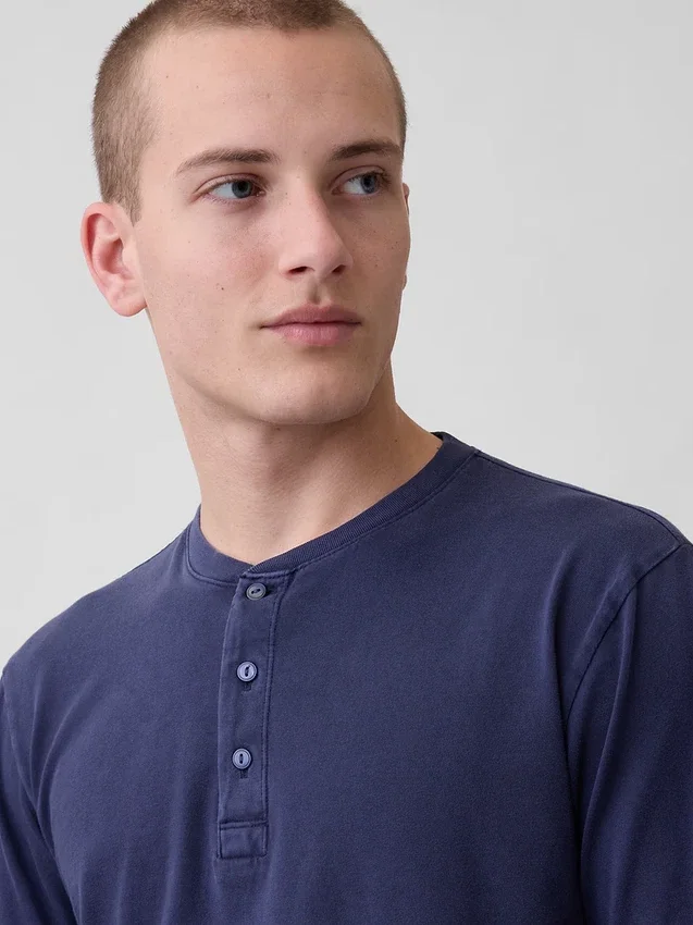 T-shirt Henley décontracté
