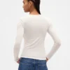 T-shirt Henley en maille côtelée transparente