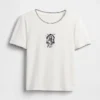 T-shirt moderne ajusté « L'Étrange Noël de Tim Burton » par GAP × Disney