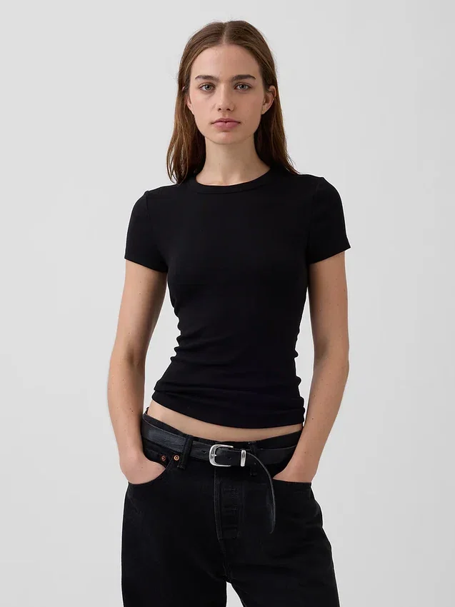 T-shirt moderne à col rond