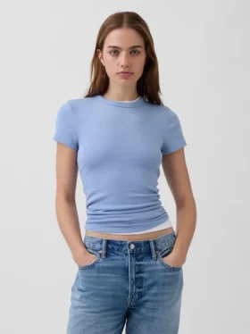 T-shirt moderne à col rond