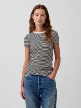 T-shirt moderne à col rond