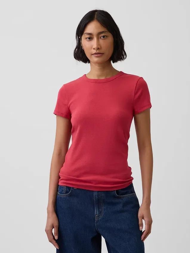 T-shirt moderne à col rond