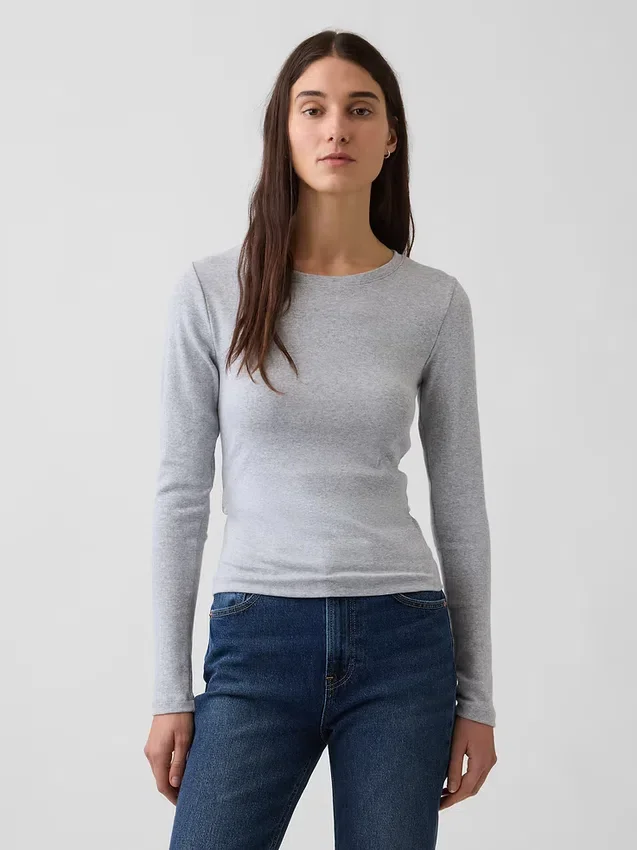 T-shirt moderne à col rond