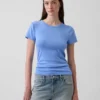 T-shirt moderne à col rond