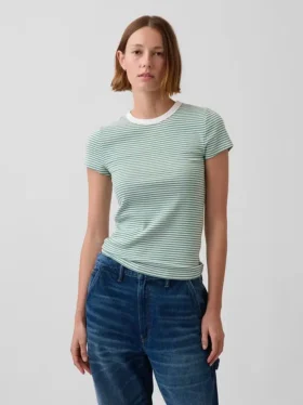 T-shirt moderne à col rond