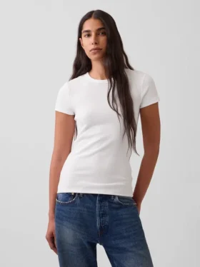 T-shirt moderne à col rond