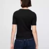 T-shirt moderne à col rond